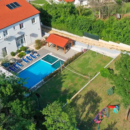 Vila Elena - Makarska By Guide Kamenmost